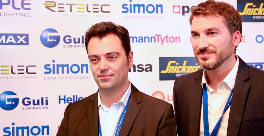 Daniel Mansilla, responsable global de Switches & Sockets de SIMON, y Alfred Batet, responsable global del Área de Sistemas de Control.