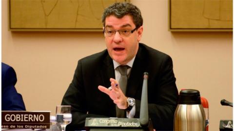 El ministro Álvaro Nadal durante su comparecencia en el Congreso, ayer, 13 de diciembre.