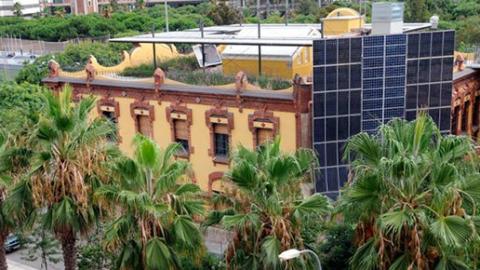 La Fábrica del Sol, equipamiento municipal de Barcelona para educación ambiental y de energías renovables.