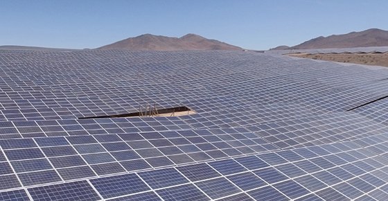 La nueva capacidad fotovoltaica instalada en España en 2016 representa el 0,07% de lo instalado en el mundo (foto Acciona Energía).