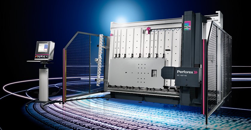 Centros de mecanizado Perforex para soluciones de fresado o láser completamente automático, rápido y exacto.