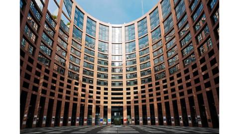 Exterior del edificio del Parlamento Europeo.