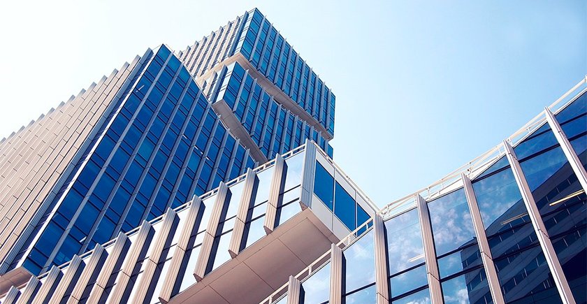 Edificios de oficinas y logística son los dos sectores que arrojan mejores cifras en el ámbito de la edificación no residencial.