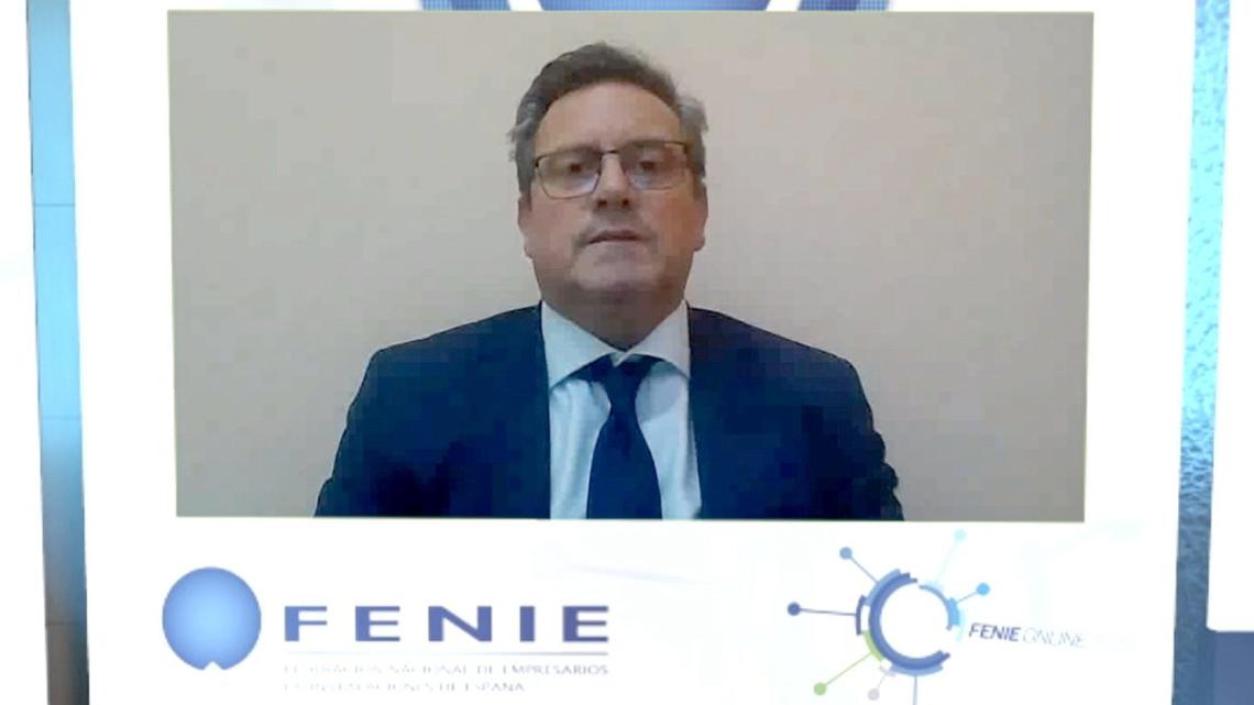 Miguel Ángel Gómez, presidente de FENIE, abrió la jornada.