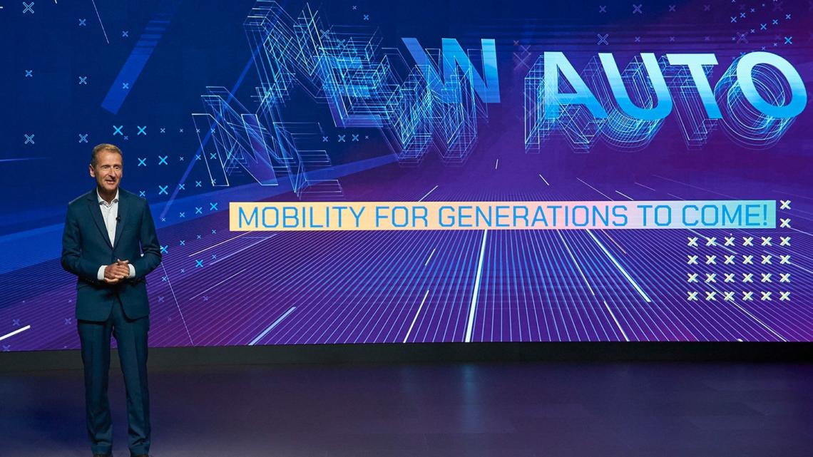 Herbert Diess, CEO de Grupo Volkswagen, en la presentación de su estrategia para 2030.
