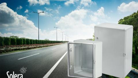 Nuevos armarios estancos termoplásticos de la serie Multibox de Solera.