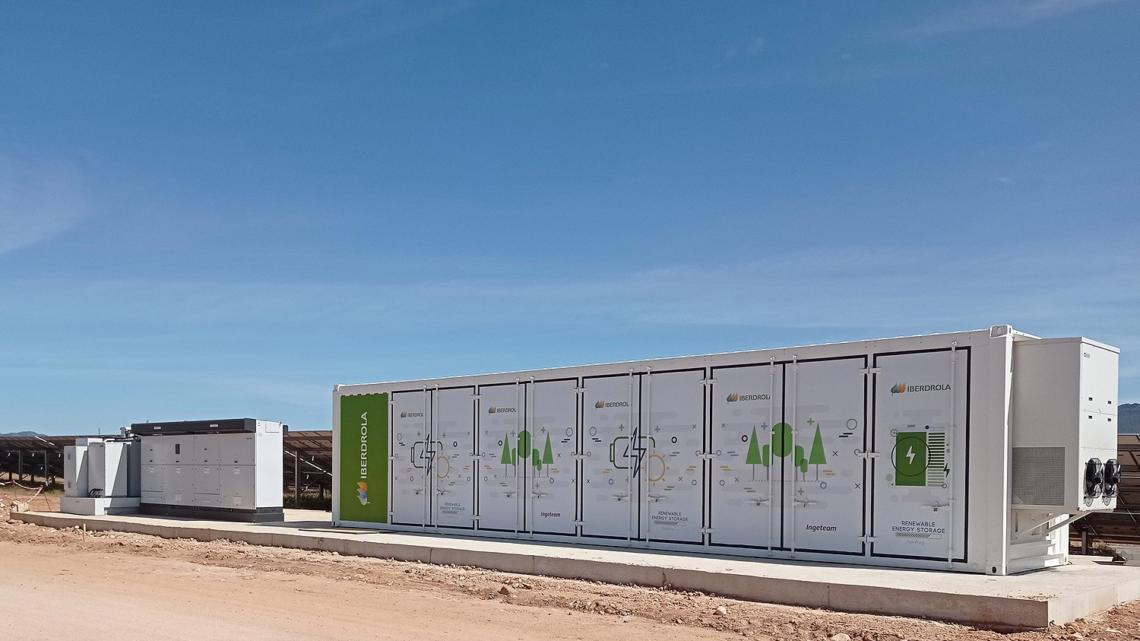 Sistema de almacenamiento de energía en contenedores instalado por Ingeteam.