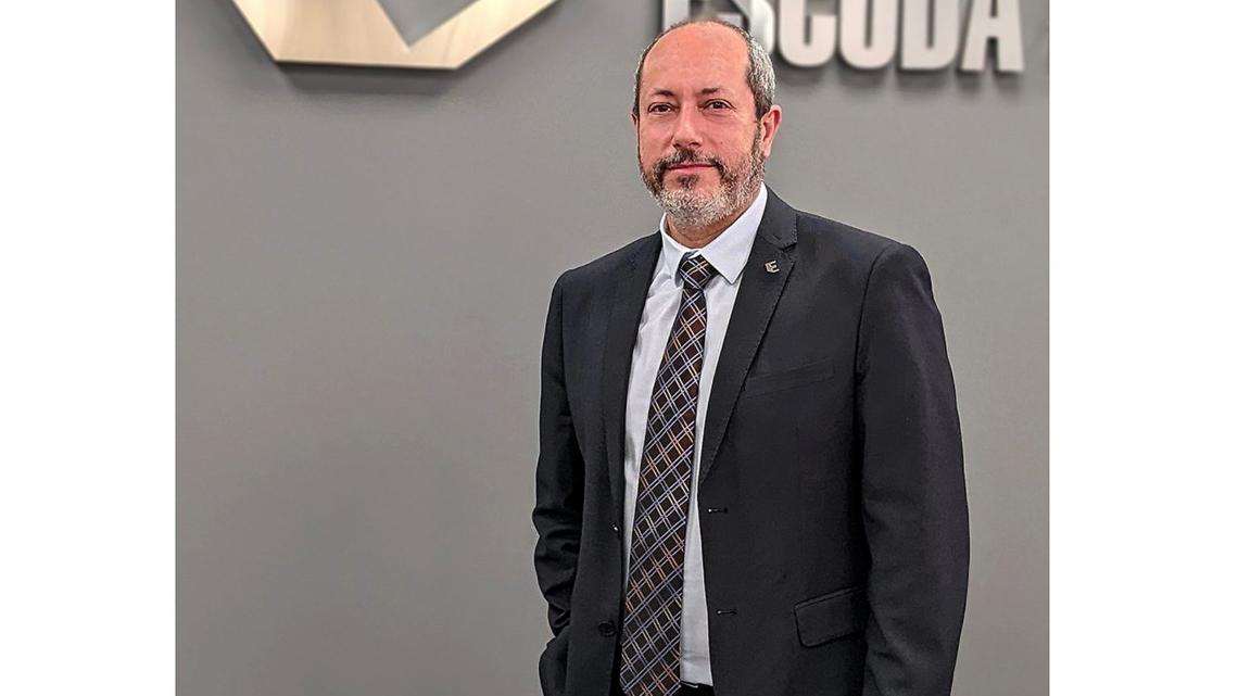 Salvador Guarnich llega al cargo tras 36 años al servicio de la empres distribuidora.