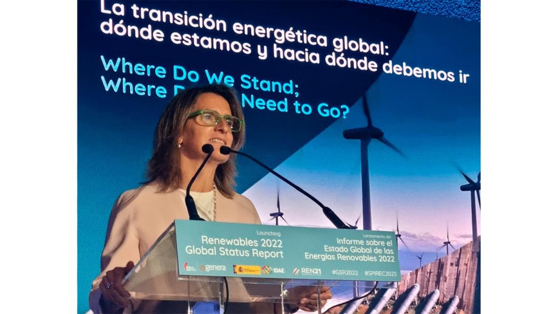 Teresa Ribera presentó en Genera 2022 el Informe sobre el Estado Global de las Energías Renovables 2022.