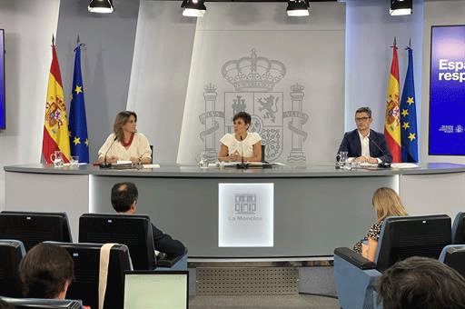 Rueda de prensa posterior al Consejo de Ministros (Pool Moncloa/Fernando Calvo).
