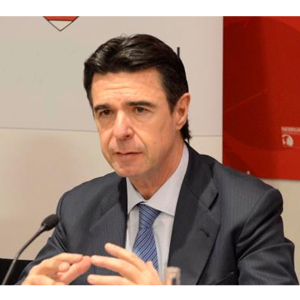 José Manuel Soria, titular de Industria, quien ha dado luz verde a estas obligaciones de aportaciones al Fondo de Eficiencia Energética.